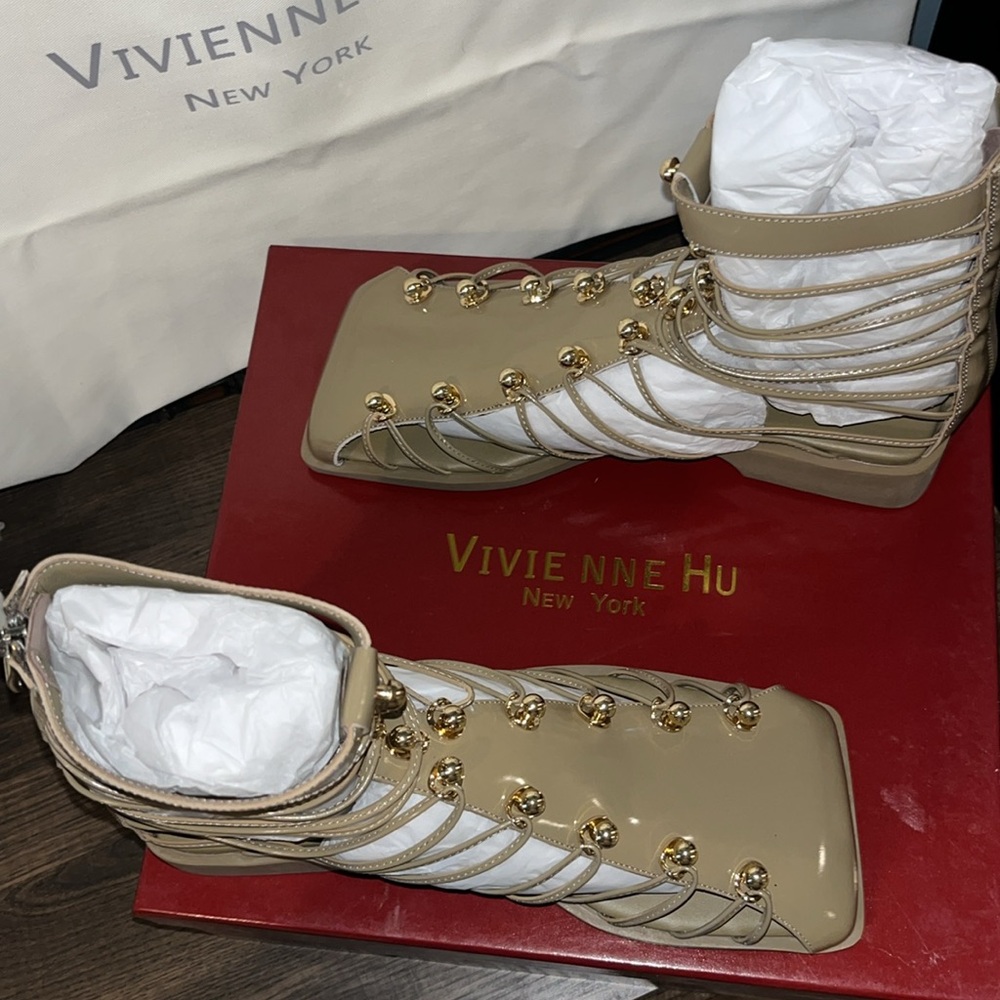 Vivienne Hu Leather Beaded Accents Gladiator Sandals Women's Size: 8 | IT 38 NIB - Picture 11 of 17